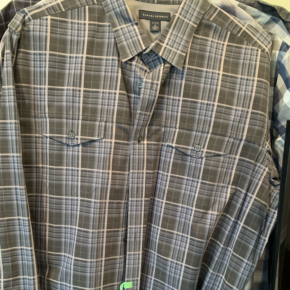 Banana Republic Long Sleeve Button Up
